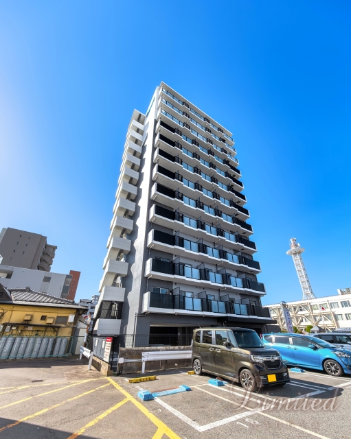 プレサンス高畑ルミア