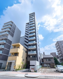 プレサンスレイズ金山アクス