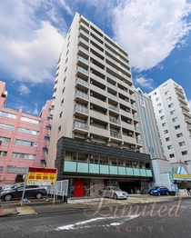 Gramercy Shirakawa Koen