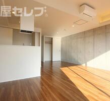※写真は同タイプ８０４号室の別部屋のものです。