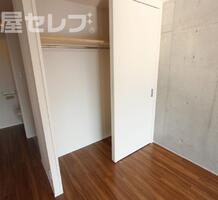※写真は同タイプ８０４号室の別部屋のものです。