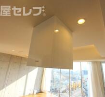 ※写真は同タイプ８０４号室の別部屋のものです。