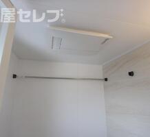 ※写真は同タイプ８０４号室の別部屋のものです。